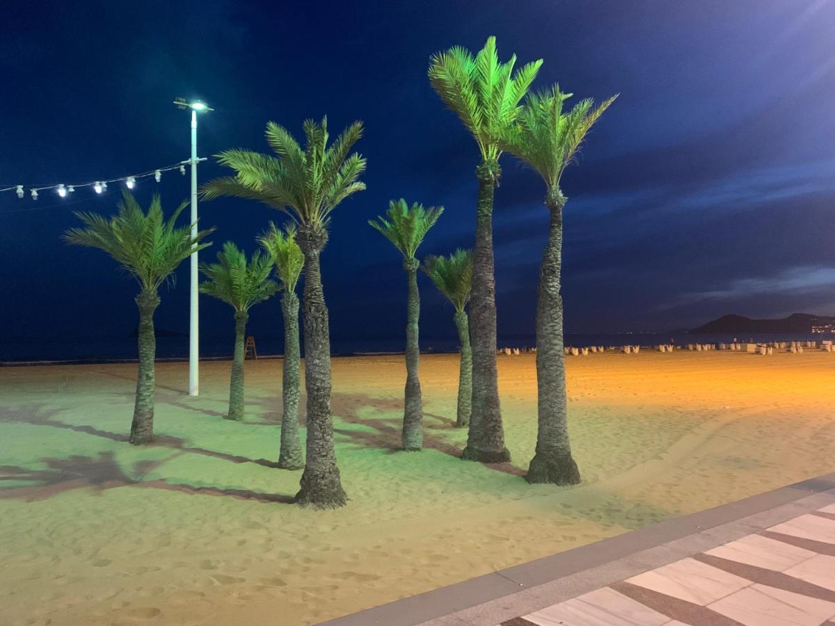 Pink Beach Benidorm Buitenkant foto